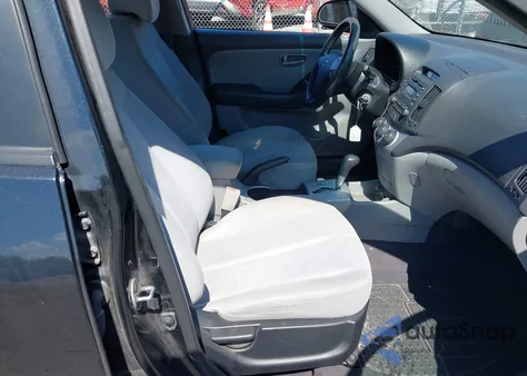 2008 Hyundai Elantra Gls/Se z USA, uszkodzony, nr VIN KMHDU46D18U494778